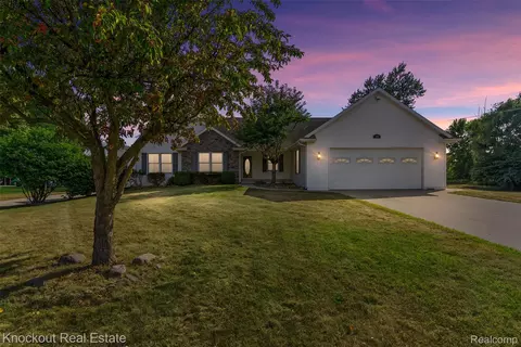 1045 Wels Ln, Tuscola, MI 48768