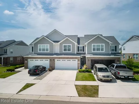 8584 Grove St, Washington, MI 48094