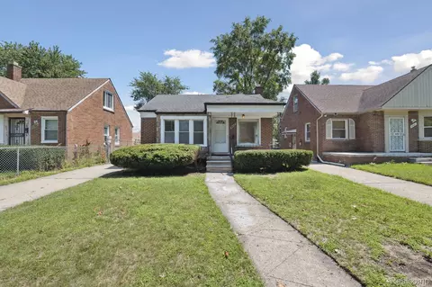 19758 Freeland St, Detroit, MI 48235