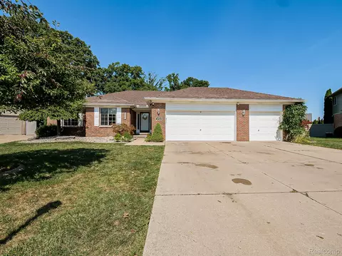 38360 Clinton Ct, Westland, MI 48186