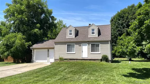 1052 Alton Ave, Flint, MI 48507