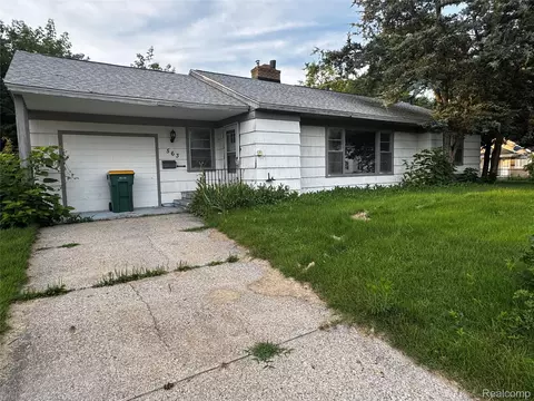 563 Walnut St, Mount Morris, MI 48458 photo 1