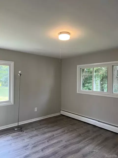 Bedroom - 12000 Inkster Rd, Romulus, MI 48174 photo 2 of 3