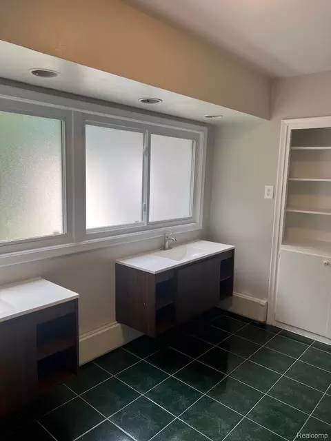 Bath - 12000 Inkster Rd, Romulus, MI 48174 photo 1 of 2