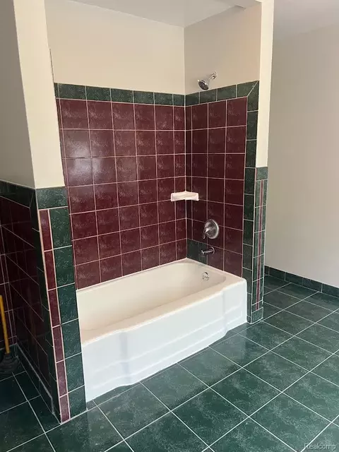 Bath - 12000 Inkster Rd, Romulus, MI 48174 photo 2 of 2