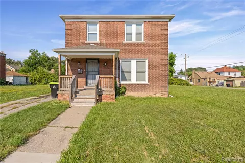 4810 Chatsworth St, Detroit, MI 48224