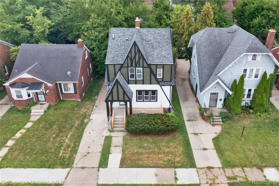 View/Area - 4373 Balfour Rd, Detroit, MI 48224 photo 2 of 2