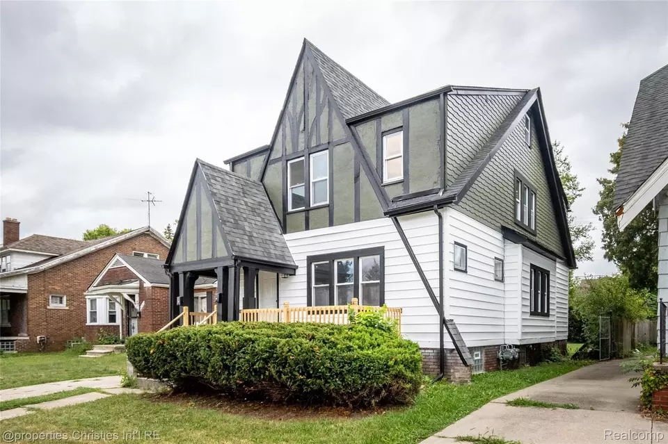 Exterior - 4373 Balfour Rd, Detroit, MI 48224 photo 2 of 8