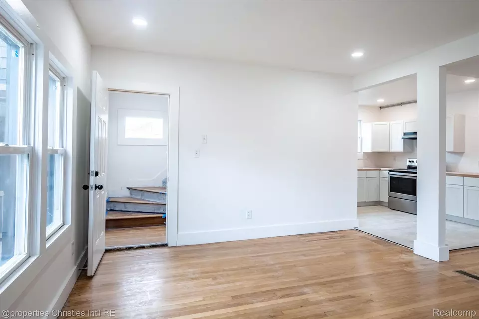 Living - 4373 Balfour Rd, Detroit, MI 48224 photo 4 of 7