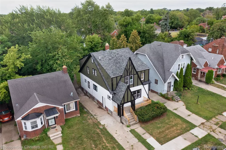 View/Area - 4373 Balfour Rd, Detroit, MI 48224 photo 1 of 2