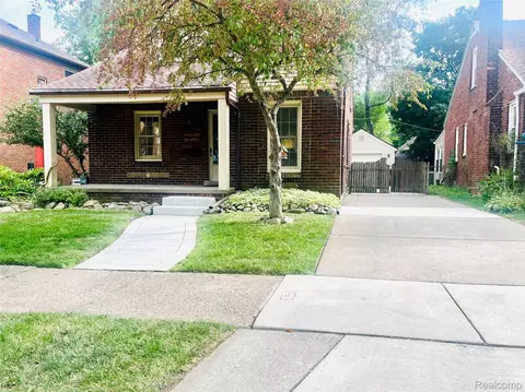 15553 Harrison Ave, Allen Park, MI 48101