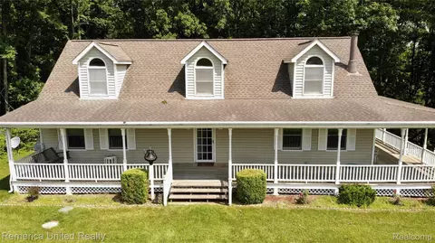 19250 Stonefield, Manchester, MI 48158