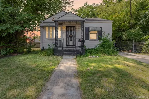 19623 Goddard St, Detroit, MI 48234
