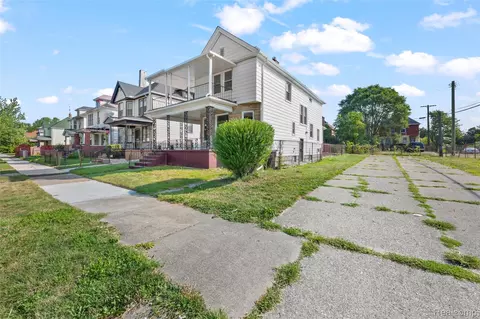 3636 Maxwell St, Detroit, MI 48214