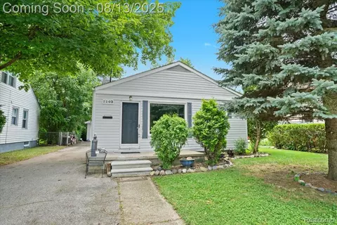 1203 W Windemere Ave, Royal Oak, MI 48073