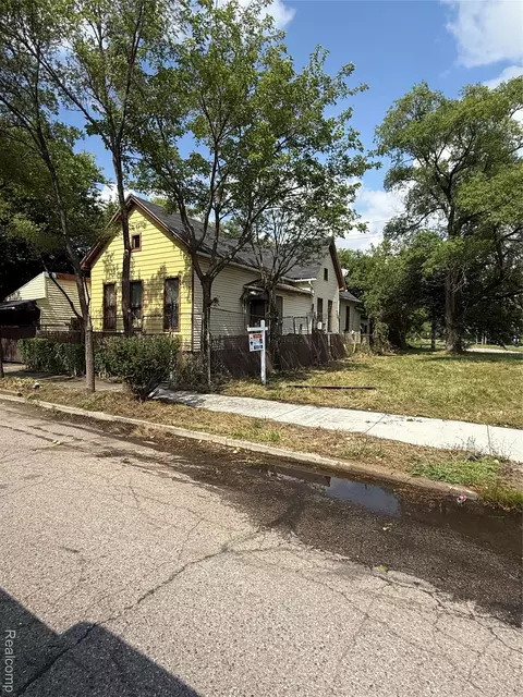 1824 20th St, Detroit, MI 48216