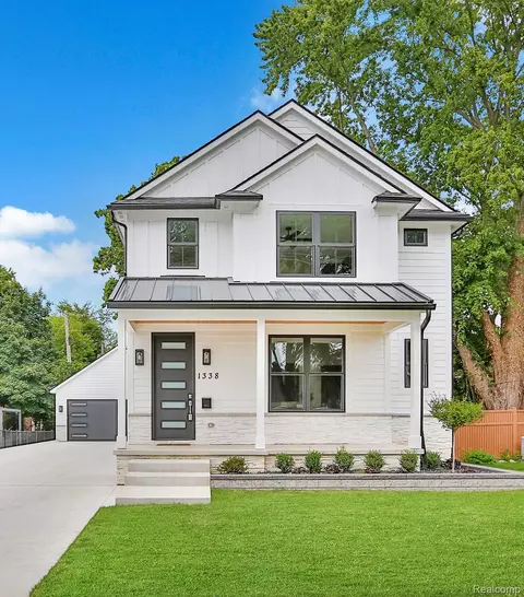 1338 S Harvey, Plymouth, MI 48170