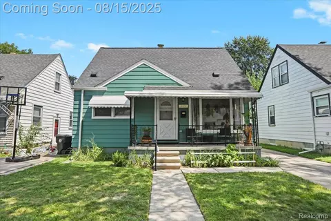 18434 Fox, Redford, MI 48240