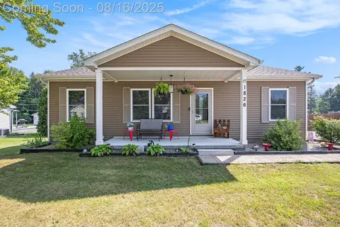 1826 Marlette Rd, Kimball, MI 48074