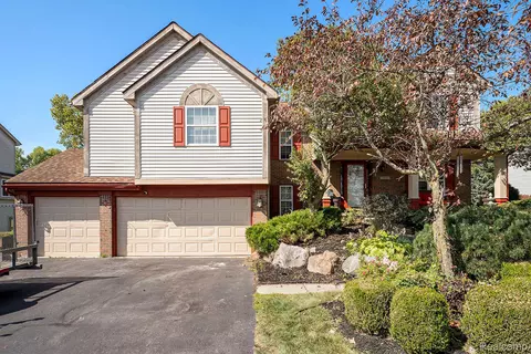 13970 Winding Pond Ln, Van Buren, MI 48111