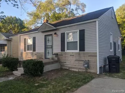 6434 Piedmont St W, Detroit, MI 48228