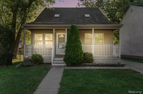 5719 Huron St, Dearborn Heights, MI 48125