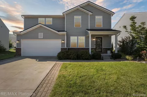 8682 Magnolia Way, Lima, MI 48130