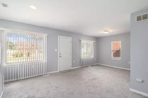 Living - 1054 E Troy St, Ferndale, MI 48220 photo 2 of 4