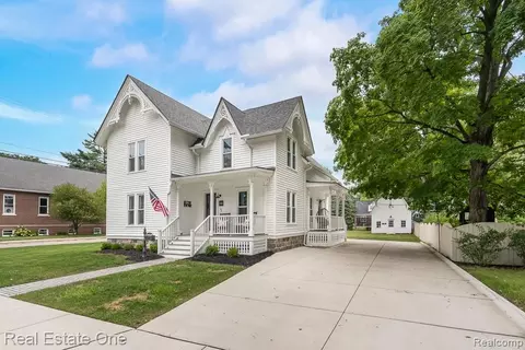 162 W Lafayette St, Romeo, MI 48065