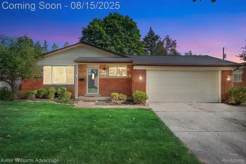 41108 Russet Ln, Plymouth, MI 48170