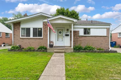 30625 Hiveley St, Westland, MI 48186