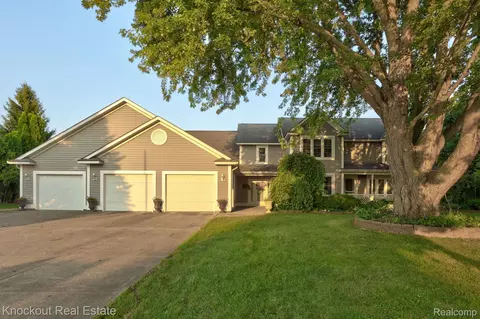 8879 Fulmer Rd, Millington, MI 48746