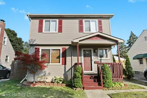 3321 John R Ave, Trenton, MI 48183