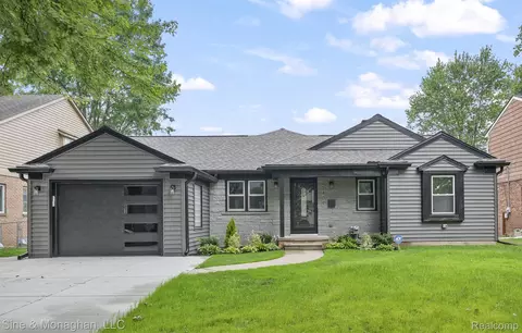 2409 N Vermont Ave, Royal Oak, MI 48073