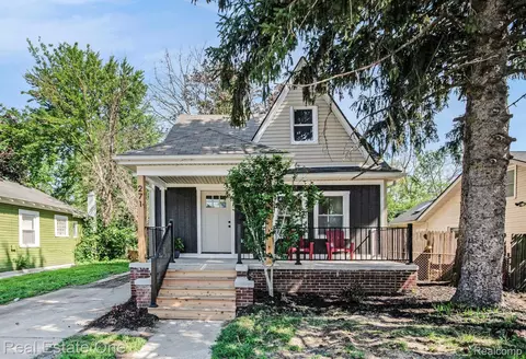 271 College St, Ferndale, MI 48220