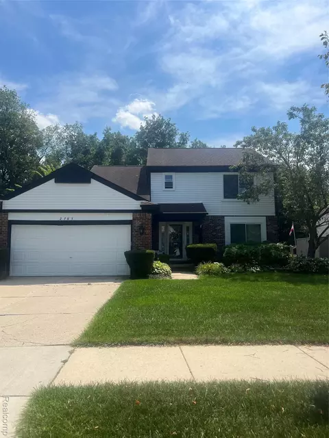 2785 Woodmont Dr E, Canton, MI 48188