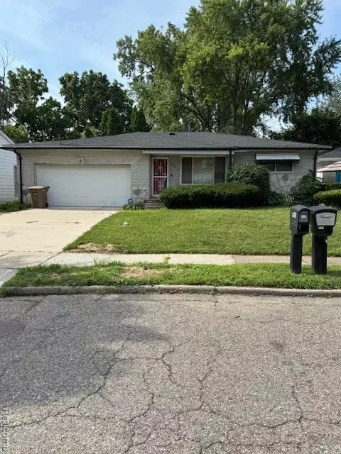 483 Pearsall Ave, Pontiac, MI 48341