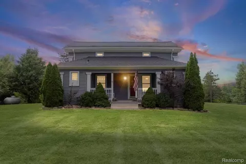 1339 N Cummings Rd, Davison, MI 48423
