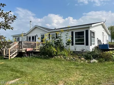 8652 Peck Rd, Burnside, MI 48453