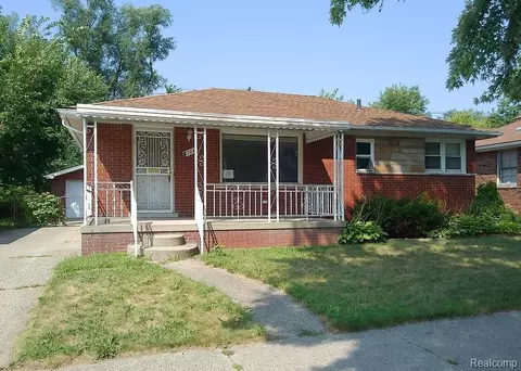 17841 Hoover St, Detroit, MI 48205