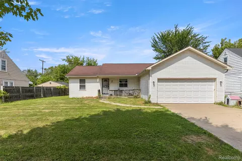 29072 Powers St, Westland, MI 48186