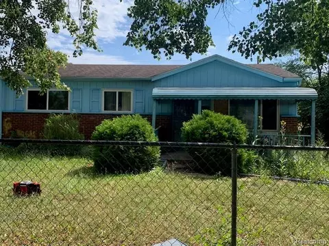 5806 Marlowe Dr, Flint, MI 48504 photo 1