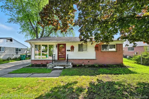 609 Eugene St, Ypsilanti, MI 48198