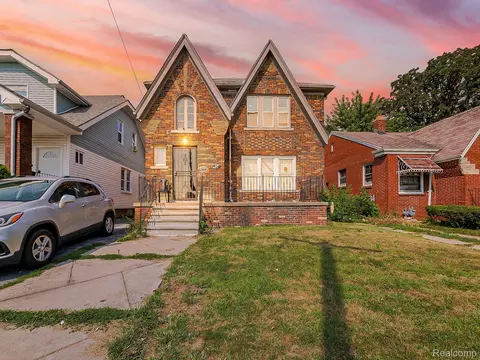 9379 Birwood St, Detroit, MI 48204