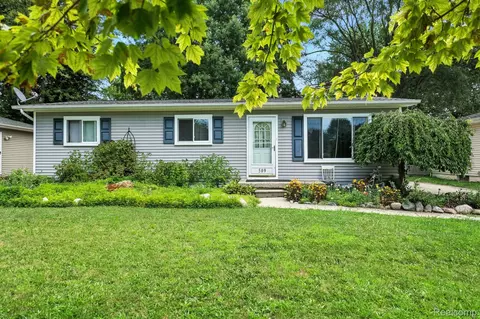 509 S Manfred St, Durand, MI 48429