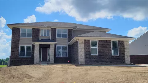 22683 Novi Rd, Novi, MI 48375