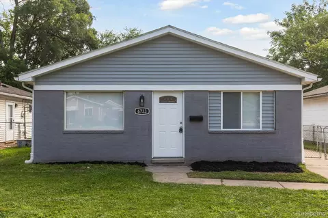 6733 Cornell St, Taylor, MI 48180