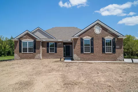 71714 Hidden River Dr, Armada, MI 48005