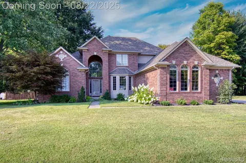 1040 Belle River Woods Blvd, East China, MI 48054