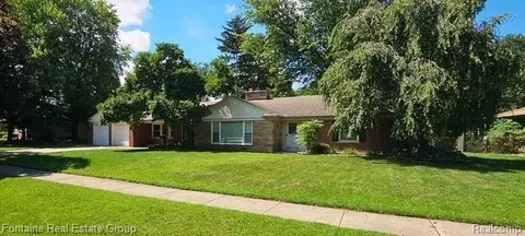 14355 Brady, Redford, MI 48239